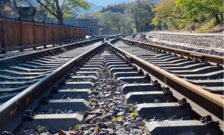 改性尼龍PA6和PA66在高速鐵路、機車工業(yè)中的應(yīng)用